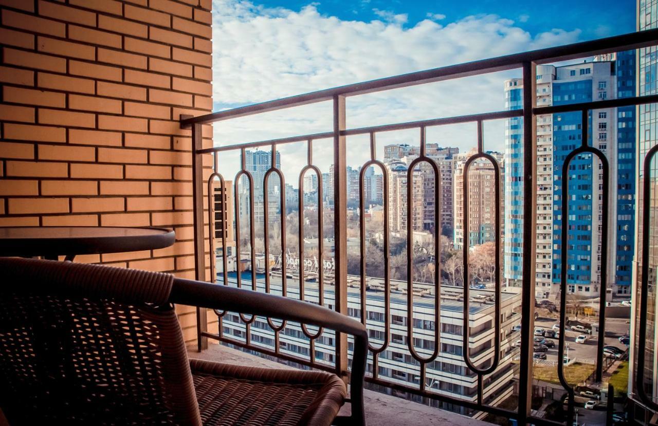 Apartment In Arсadia 2 Bedrooms โอเดสซา ภายนอก รูปภาพ