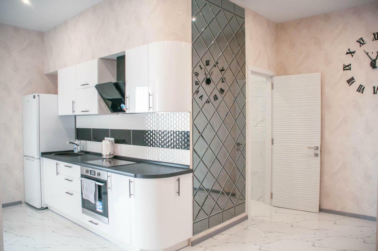 Apartment In Arсadia 2 Bedrooms โอเดสซา ภายนอก รูปภาพ